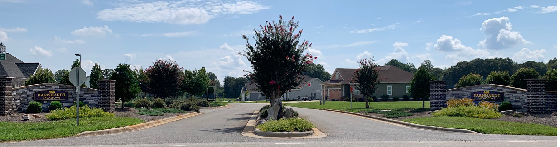 GRAYWOOD COMPANIES Logo