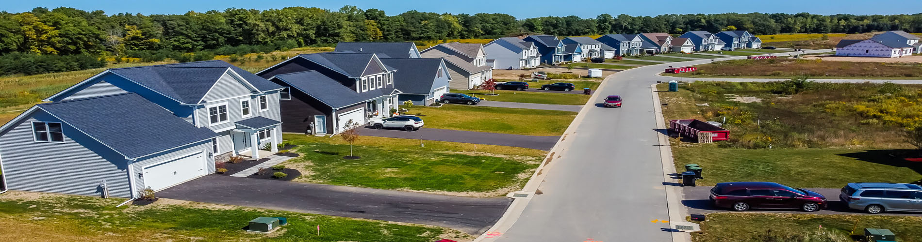 GRAYWOOD COMPANIES Logo